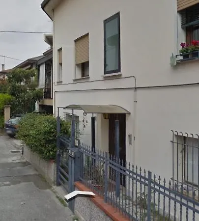 Venice Miramare דירה